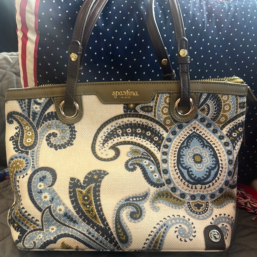 Spartina 449 Blue and Cream Paisley Tote